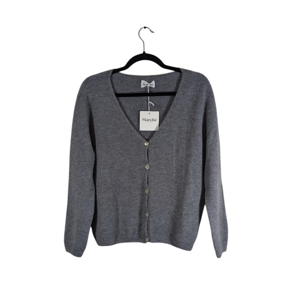 Boutique Light Gray Classic Button Down Cardigan Sweater Size M - Picture 1 of 4